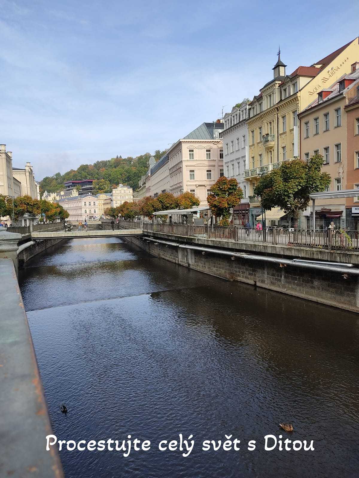 procestujte cely svet s ditou fireflies 44