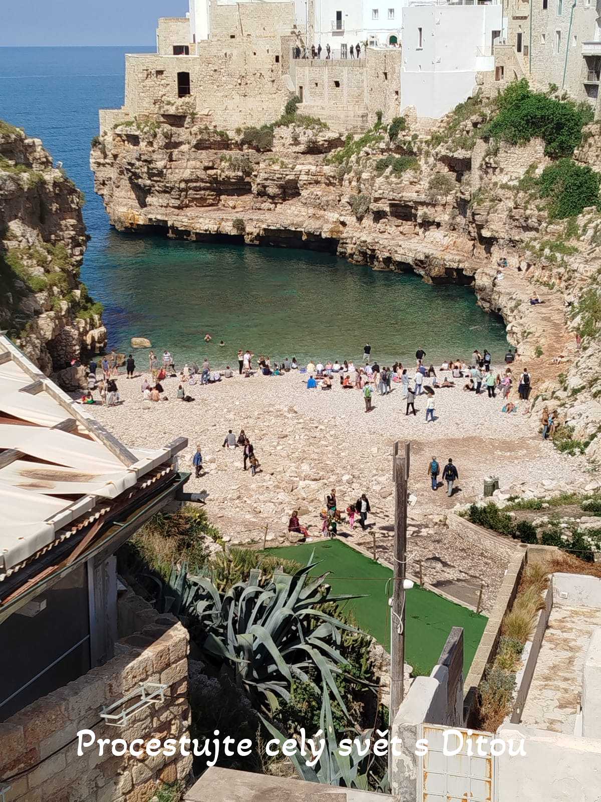 procestujte cely svet s ditou fireflies 85